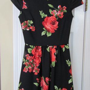 B. Darlin Juniors black floral dress size 3/4